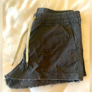 Vuori Vintage Ripstop Short